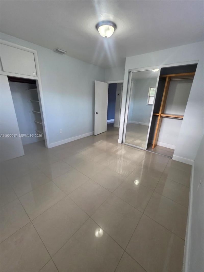 2832 SW 37th Ave, Unit 2834, Miami, FL 33133 Photo