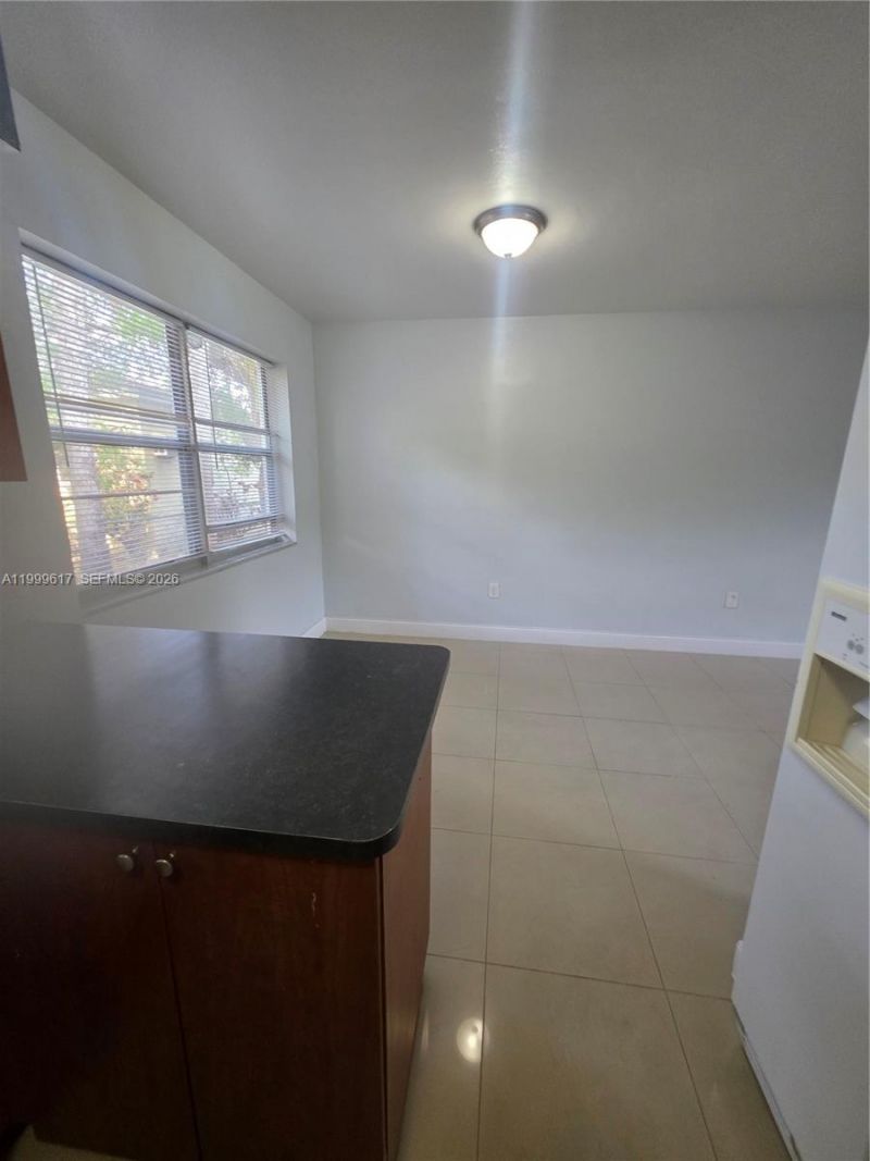 2832 SW 37th Ave, Unit 2834, Miami, FL 33133 Photo