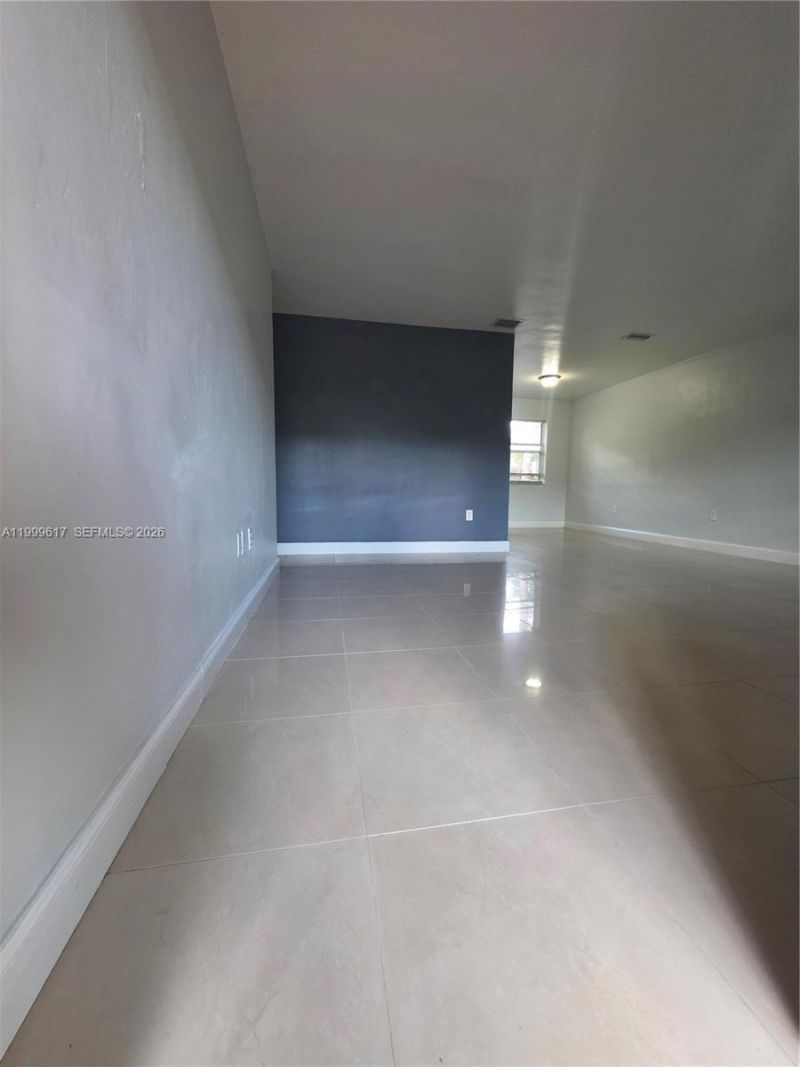 2832 SW 37th Ave, Unit 2834, Miami, FL 33133 Photo