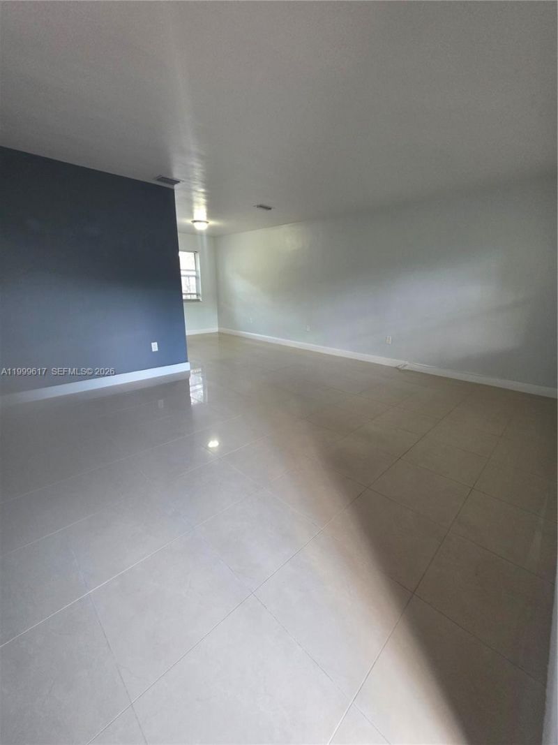 2832 SW 37th Ave, Unit 2834, Miami, FL 33133 Photo