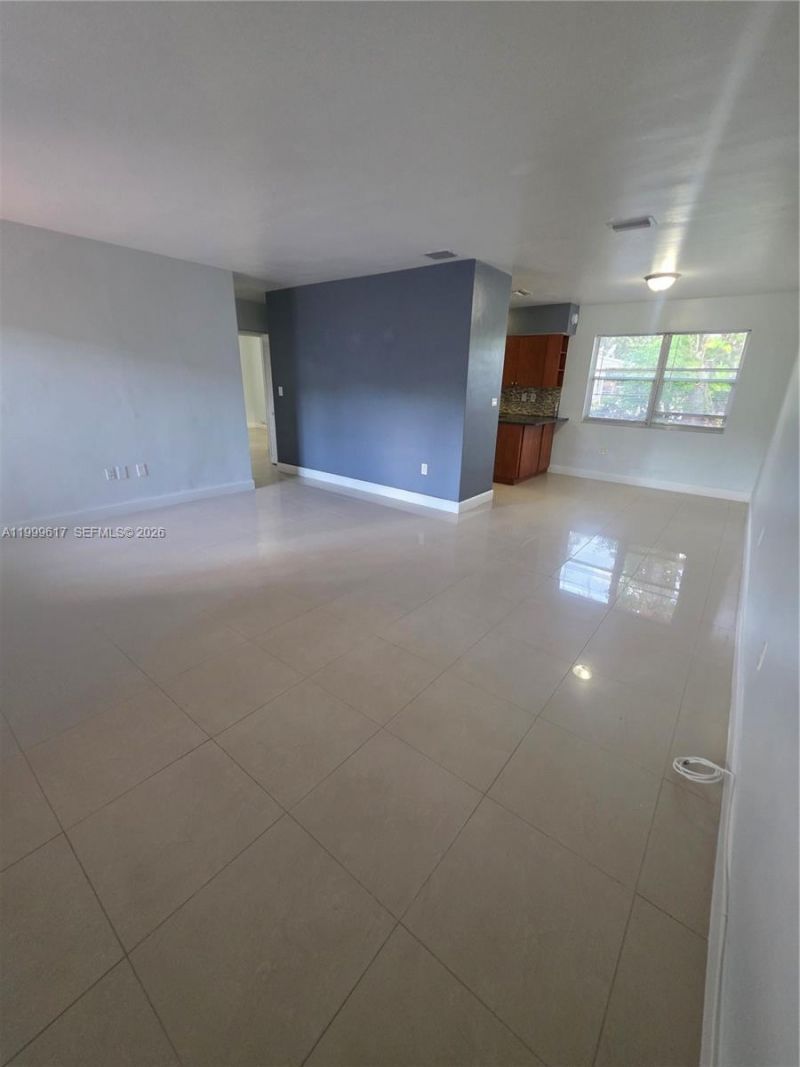 2832 SW 37th Ave, Unit 2834, Miami, FL 33133 Photo