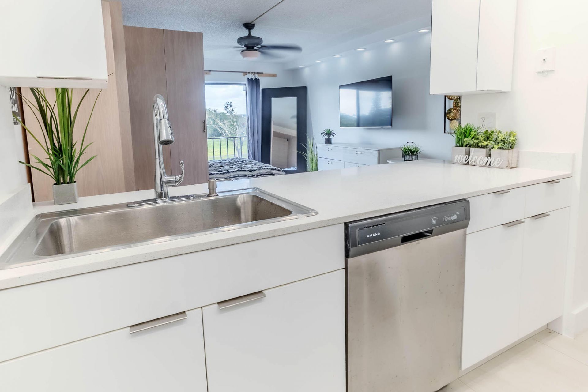 3760 Inverrary Drive, Unit 3m, Lauderhill, FL 33319 Photo