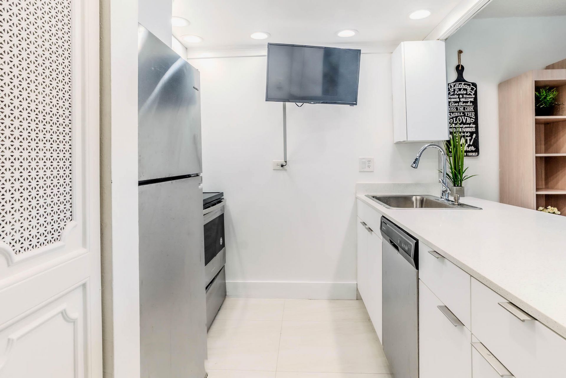 3760 Inverrary Drive, Unit 3m, Lauderhill, FL 33319 Photo