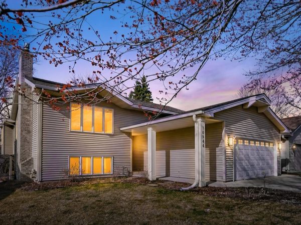10544 Lee Drive, Eden Prairie, MN 55347