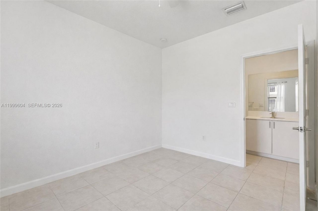 23447 SW 127th Pl, Homestead, FL 33032 Photo
