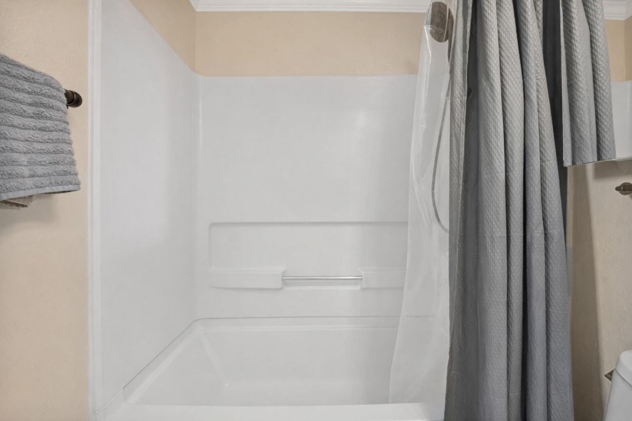 7928 Sanibel Drive, Tamarac, FL 33321 Photo