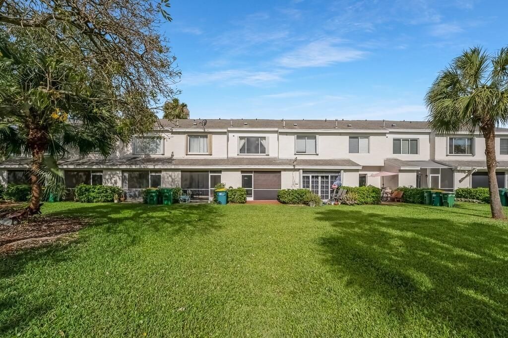 7928 Sanibel Drive, Tamarac, FL 33321 Photo