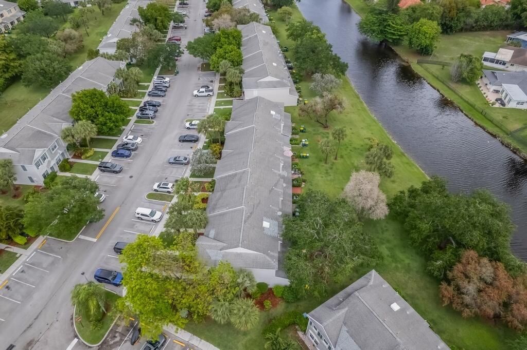 7928 Sanibel Drive, Tamarac, FL 33321 Photo