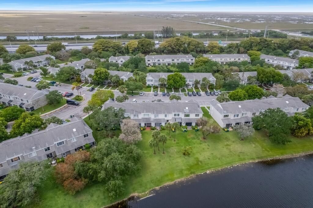 7928 Sanibel Drive, Tamarac, FL 33321 Photo