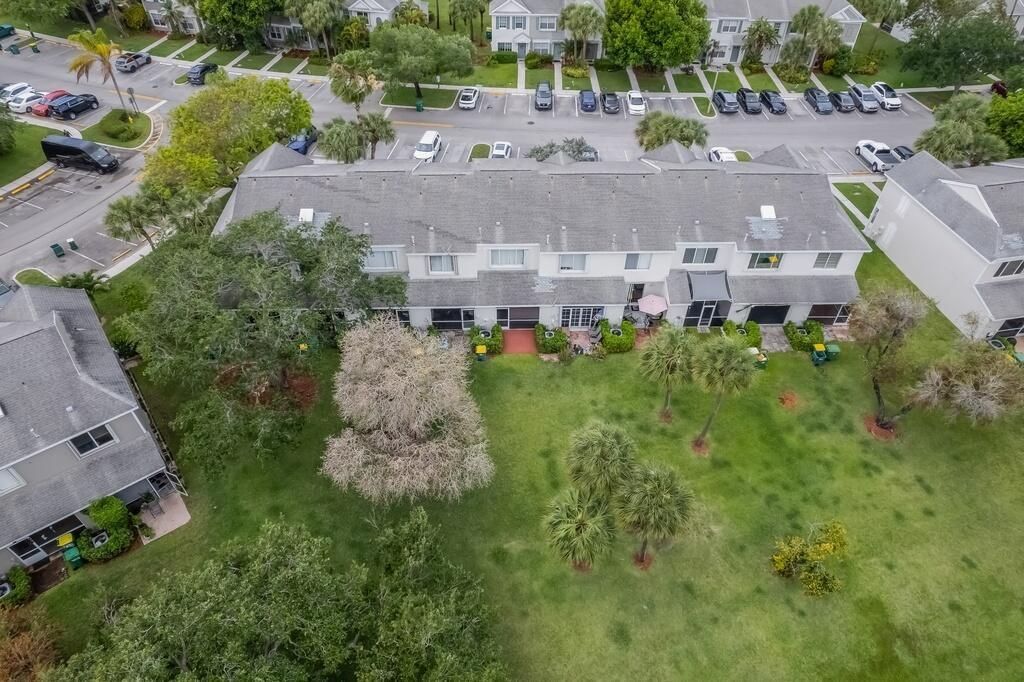 7928 Sanibel Drive, Tamarac, FL 33321 Photo