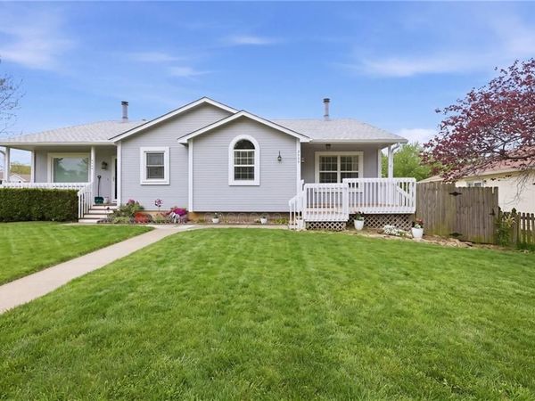 2406 N 155th Terrace, Basehor, KS 66007