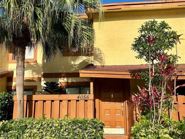 4056 Sierra Ter , Sunrise, FL 33351