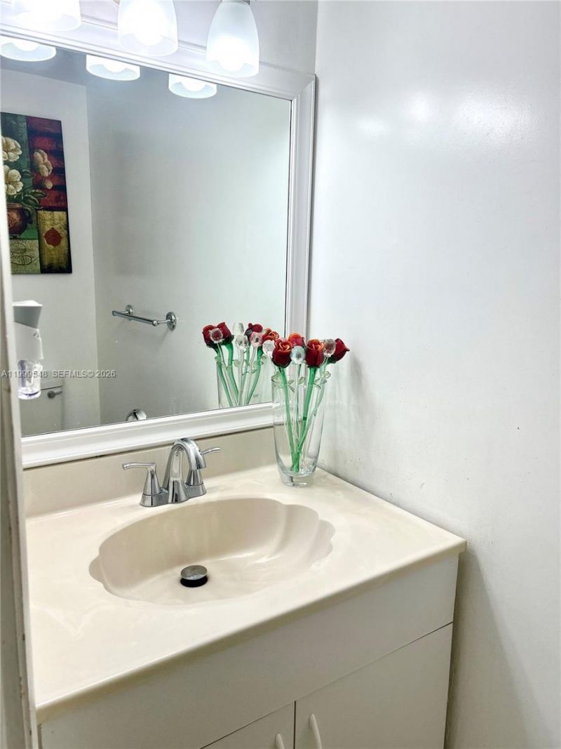 4056 Sierra Ter, Sunrise, FL 33351 Photo