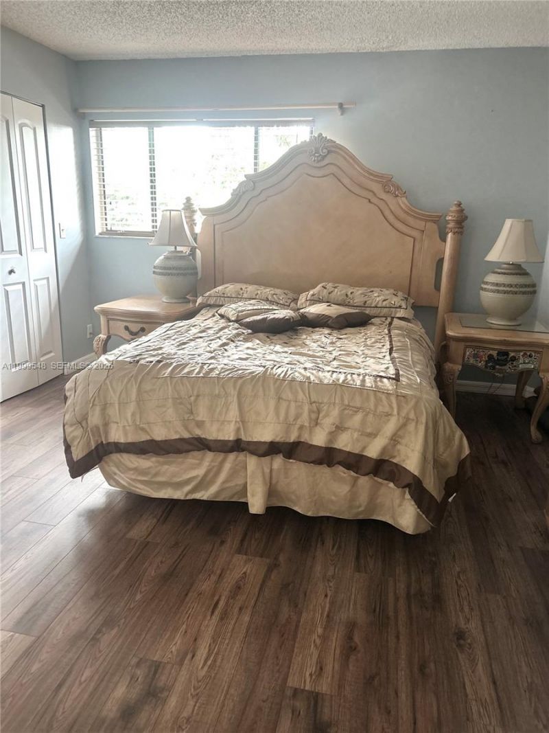 4056 Sierra Ter, Sunrise, FL 33351 Photo