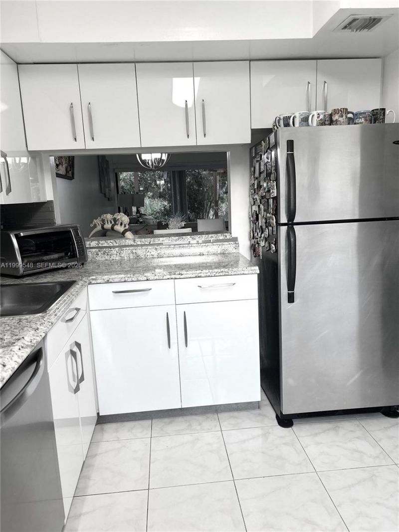 4056 Sierra Ter, Sunrise, FL 33351 Photo