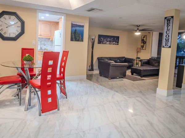 3710 Inverrary Drive, Unit 2s, Lauderhill, FL 33319