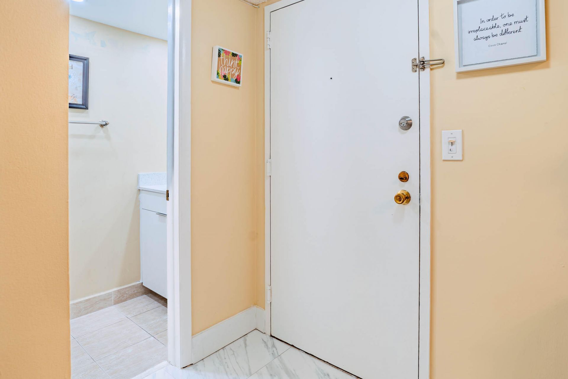 3710 Inverrary Drive, Unit 2s, Lauderhill, FL 33319 Photo