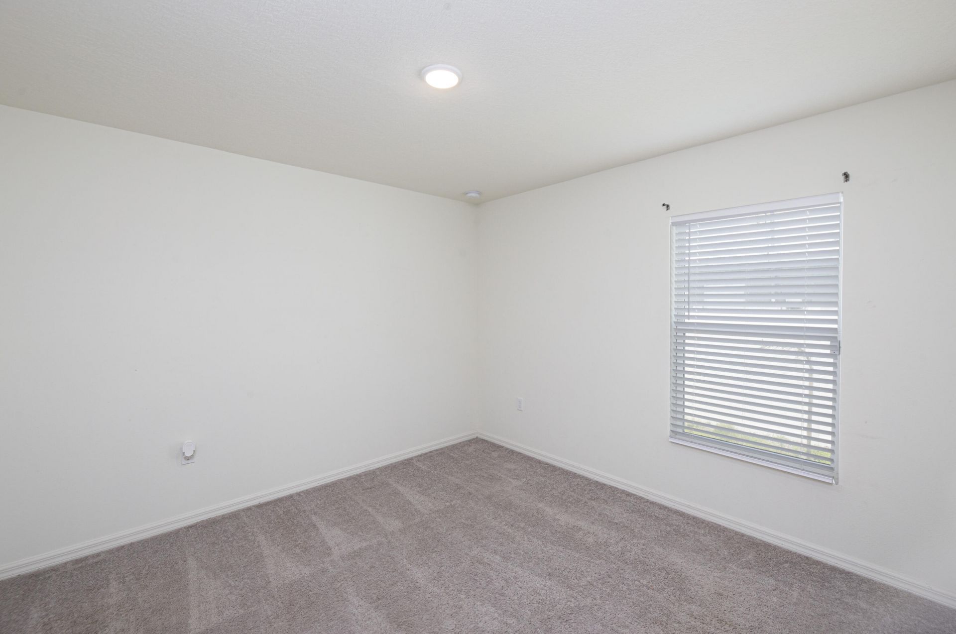 228 SE Sims Circle, Port Saint Lucie, FL 34984 Photo