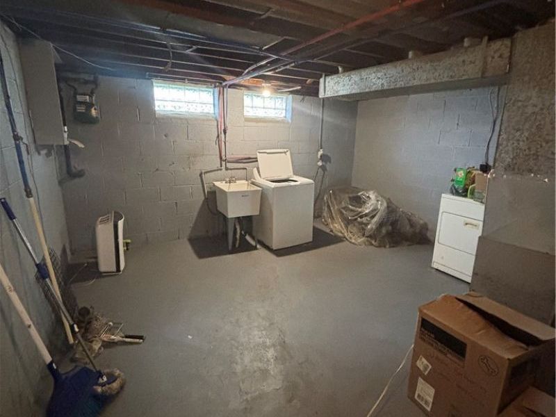 16409 Miles Avenue, Cleveland, OH 44128 Photo 9