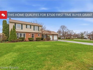 25982 Kilreigh Drive, Farmington Hills, MI 48336