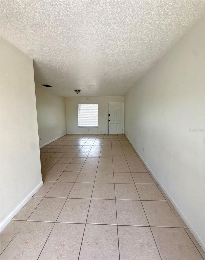 2800 E 113th Avenue , Unit B4, Tampa, FL 33612 Photo