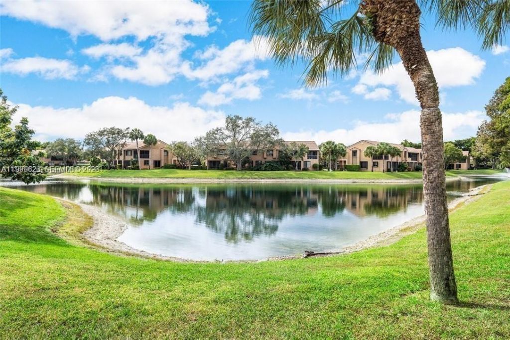 7685 NW 62nd Way, Unit way, Parkland, FL 33067 Photo