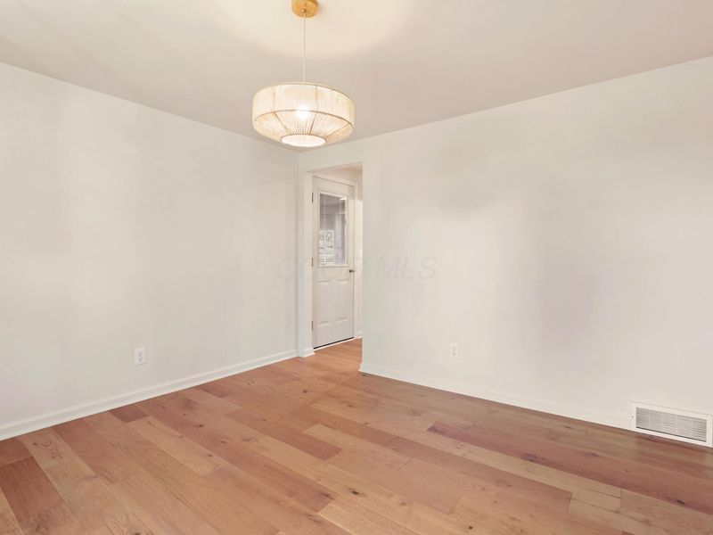 90 Highland Avenue, Worthington, OH 43085 Photo 9