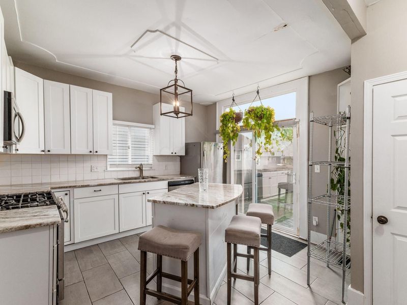 316 Johnson Street , Columbus, OH 43203 Photo 13