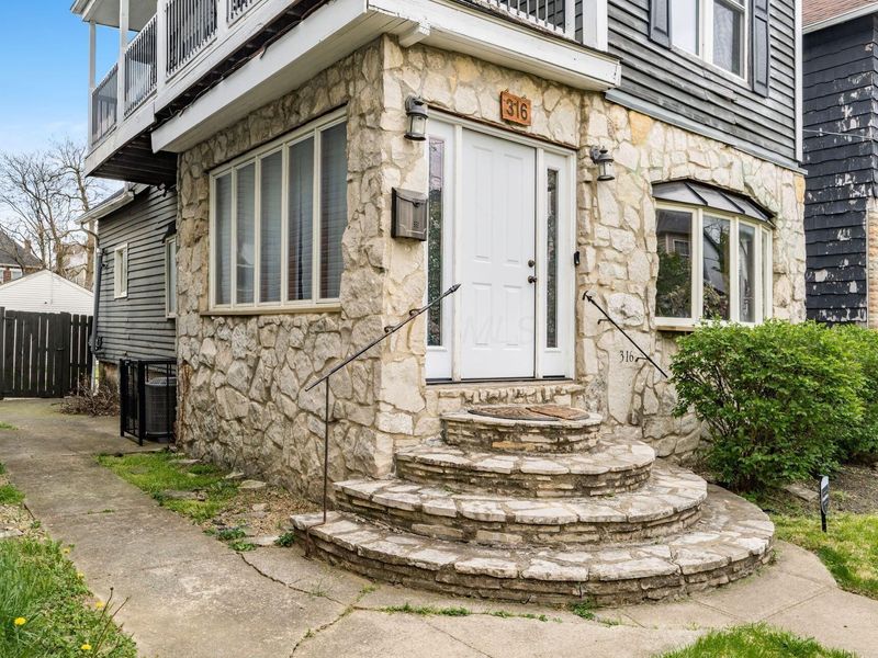 316 Johnson Street , Columbus, OH 43203 Photo 3