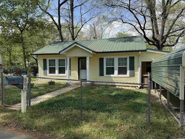 306 CATHERINE HEIGHTS Loop, Hot Springs, AR 71901