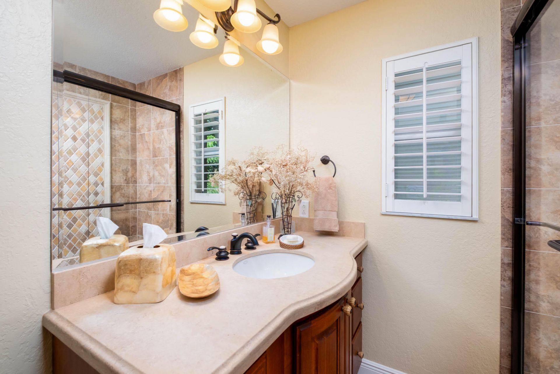 131 Bayview Isle Drive, Islamorada, FL 33036 Photo