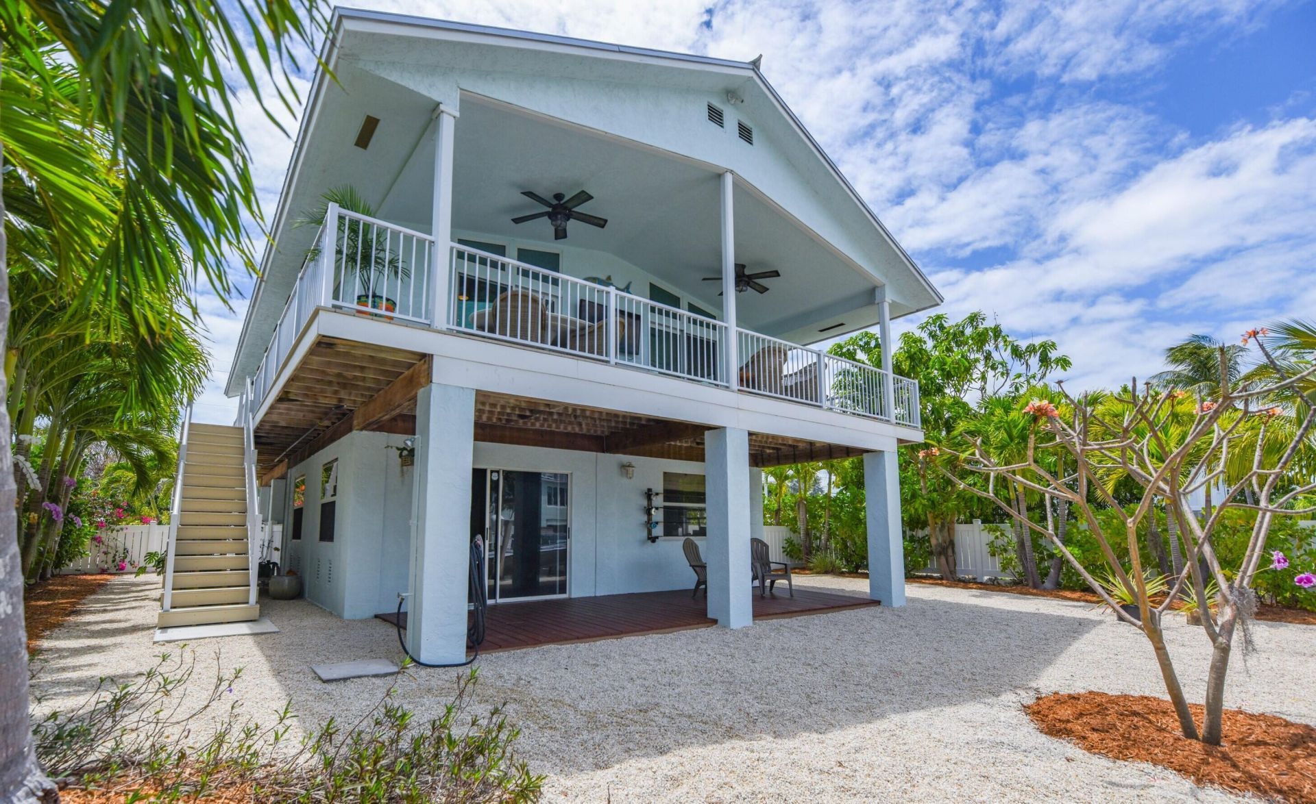 637 E Caribbean Drive, Summerland Key, FL 33042 Photo