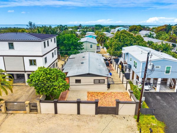 313 Avenue D, Big Coppitt, FL 33040