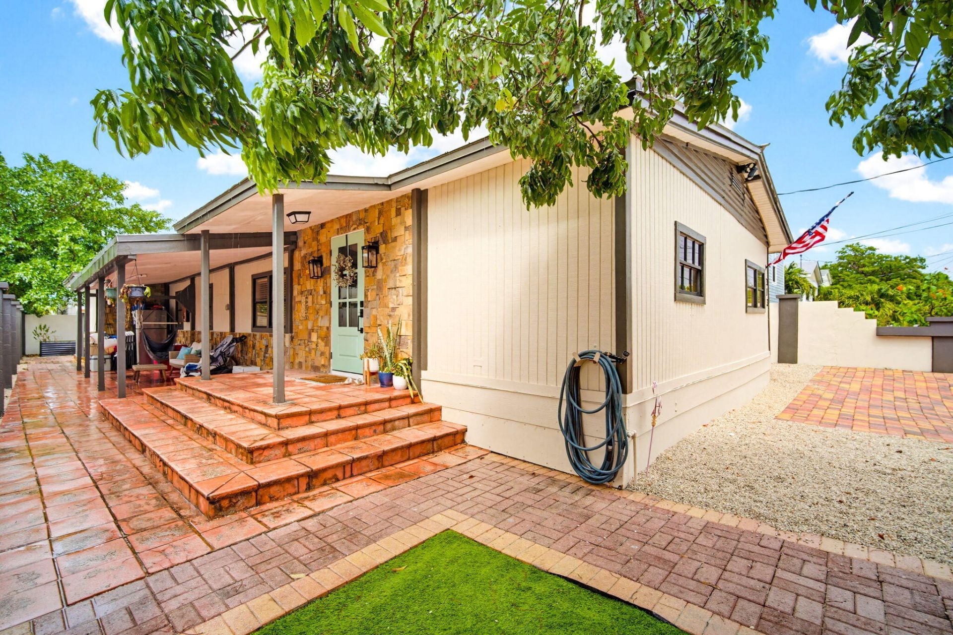 313 Avenue D, Big Coppitt, FL 33040 Photo