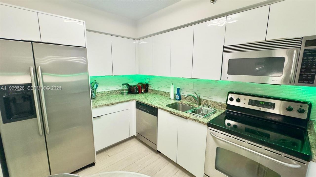 3300 NE 192nd St, Unit 814, Aventura, FL 33180 Photo