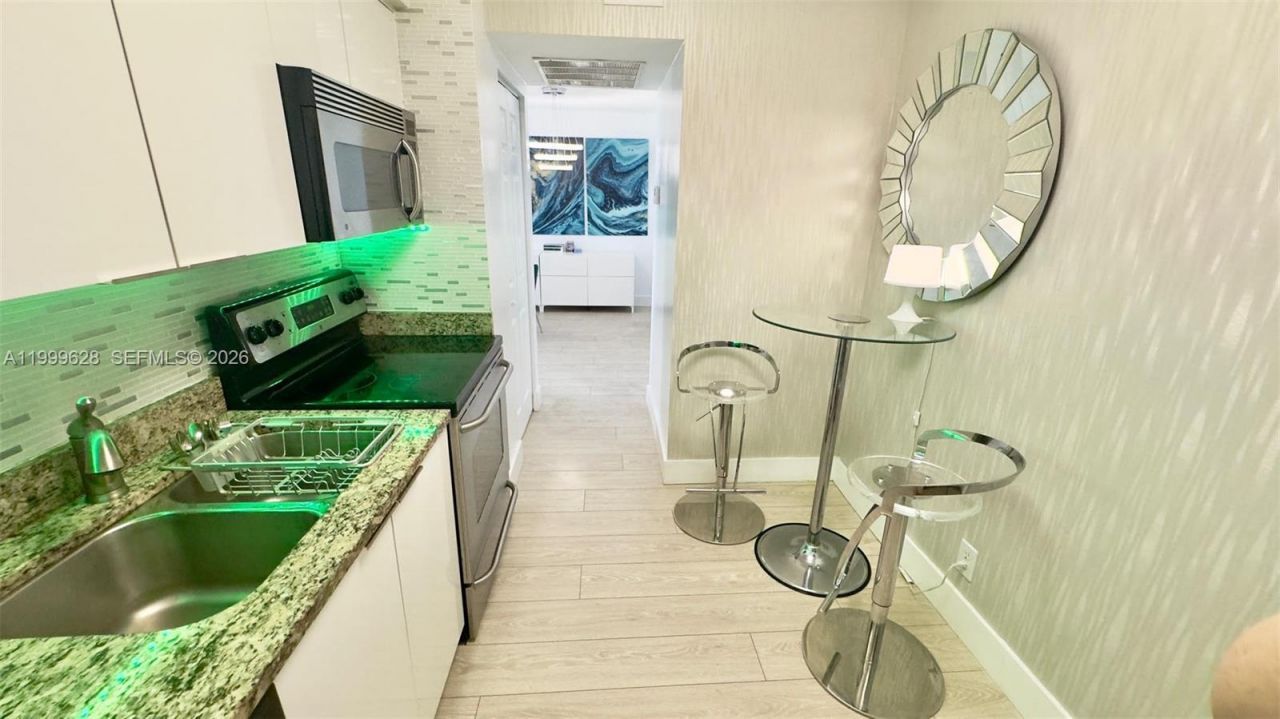 3300 NE 192nd St, Unit 814, Aventura, FL 33180 Photo