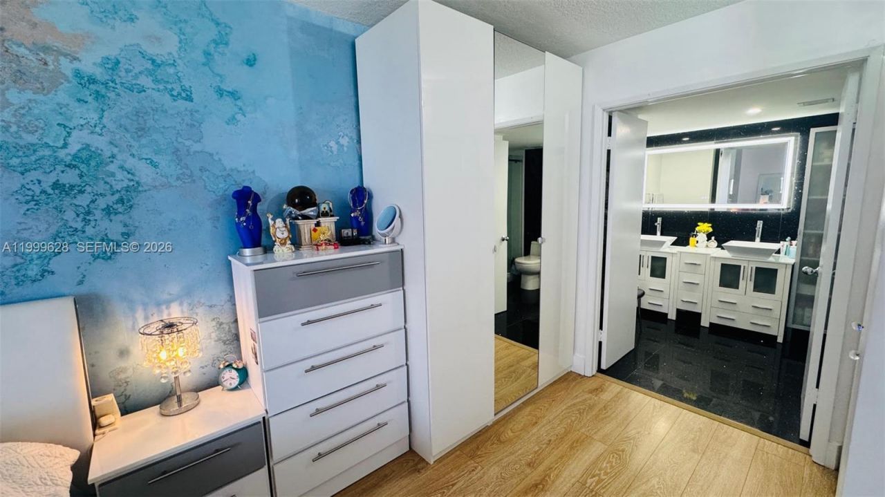 3300 NE 192nd St, Unit 814, Aventura, FL 33180 Photo