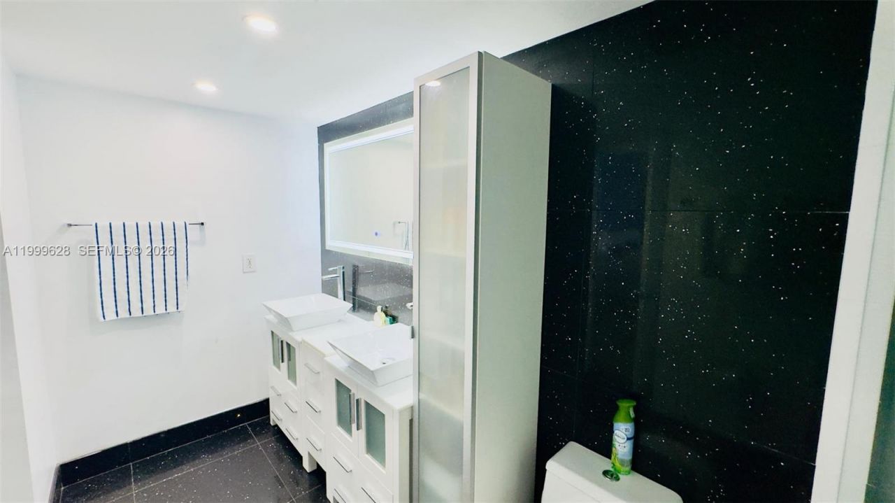 3300 NE 192nd St, Unit 814, Aventura, FL 33180 Photo