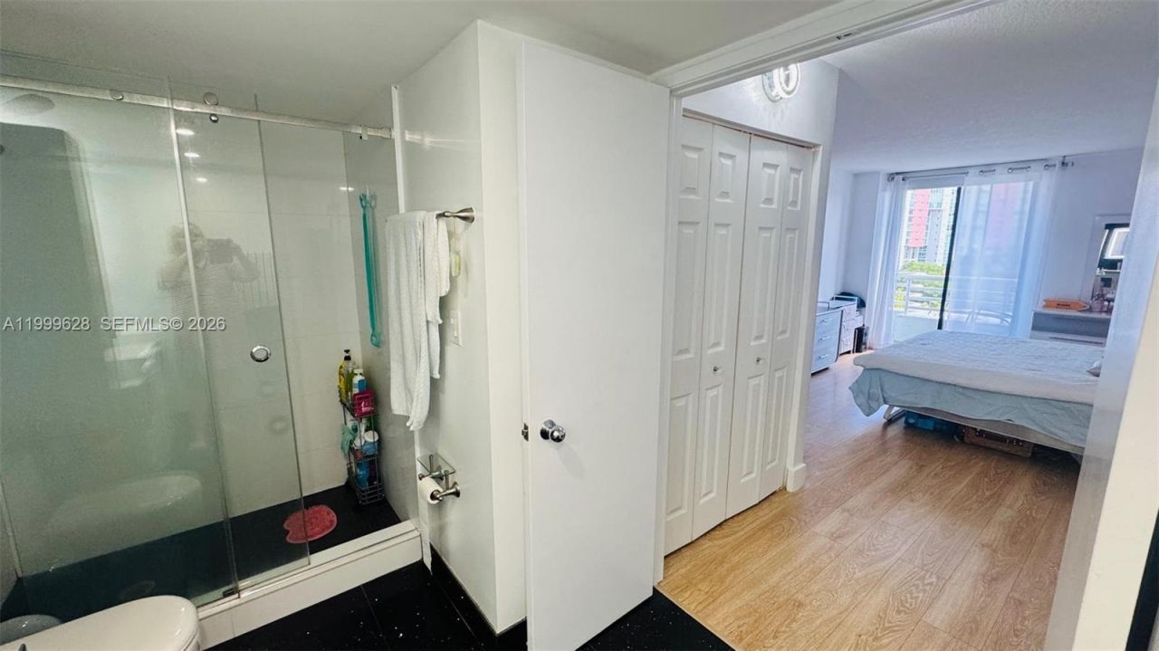 3300 NE 192nd St, Unit 814, Aventura, FL 33180 Photo