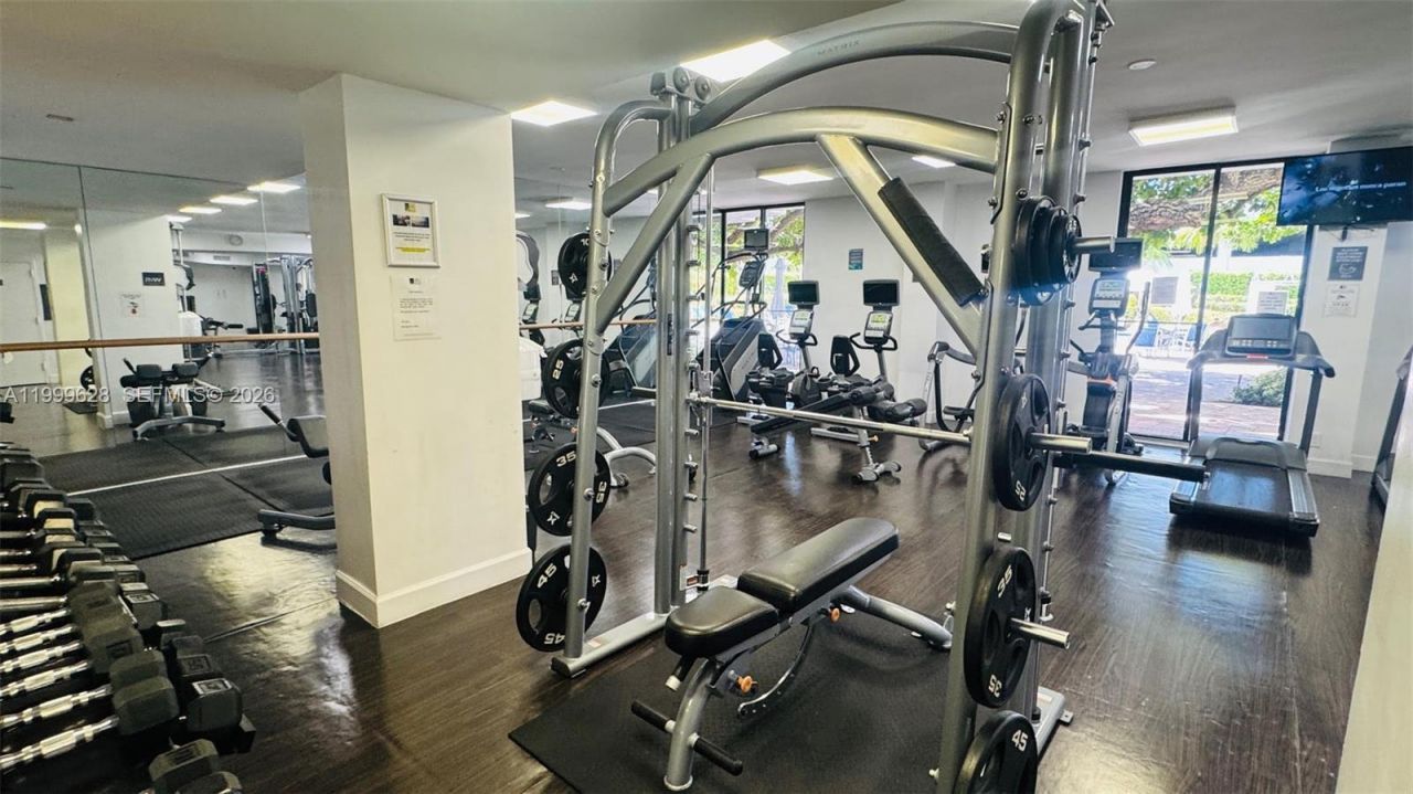 3300 NE 192nd St, Unit 814, Aventura, FL 33180 Photo