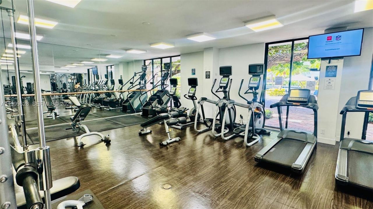 3300 NE 192nd St, Unit 814, Aventura, FL 33180 Photo