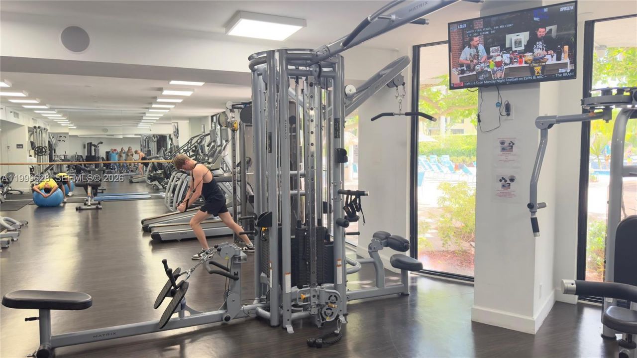 3300 NE 192nd St, Unit 814, Aventura, FL 33180 Photo