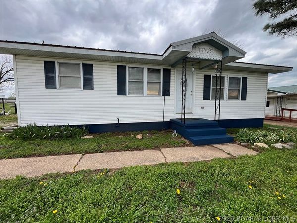 13535 Old Marvin Road, Versailles, MO 65084