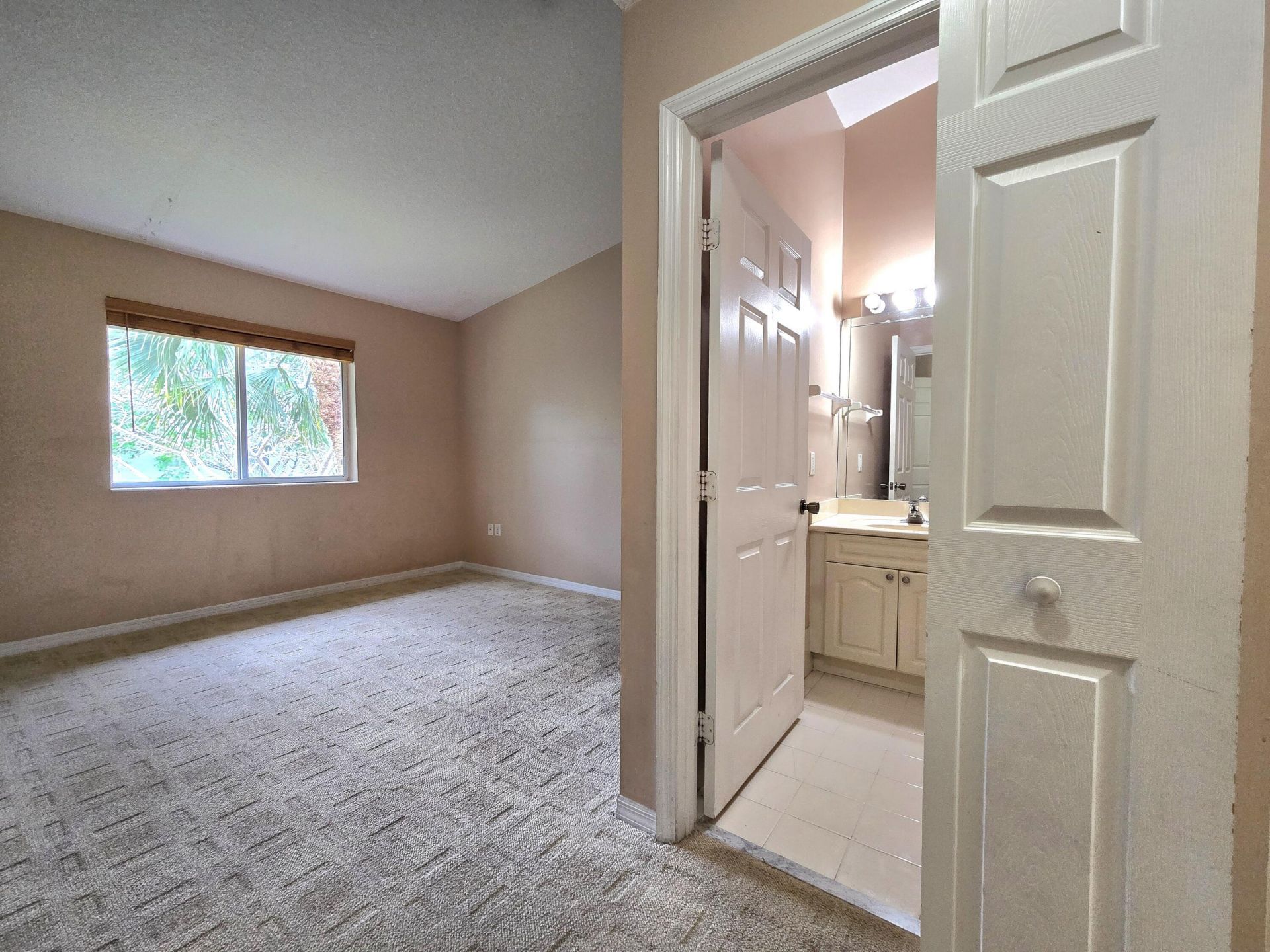 7900 NW 6th Street, Unit 205, Pembroke Pines, FL 33024 Photo