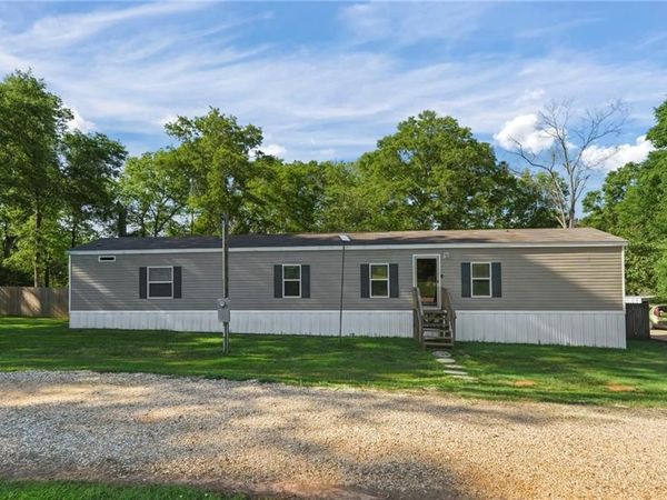 31301 HOLMESVILLE Road, Mount Hermon, LA 70450