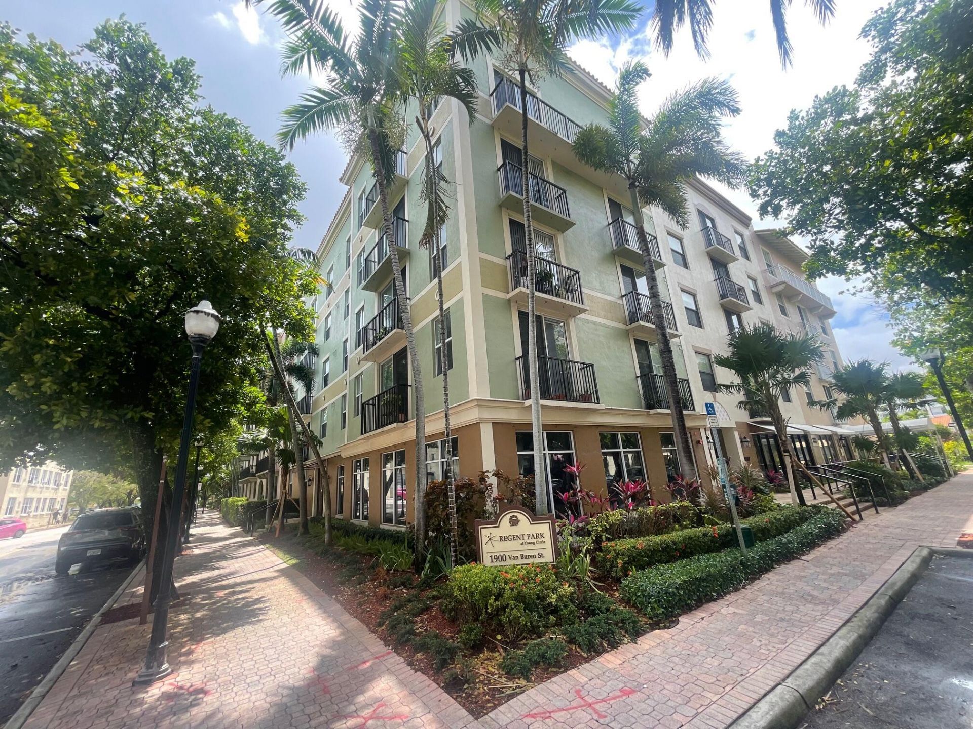 1900 Van Buren Street, Unit 107b, Hollywood, FL 33020 Photo