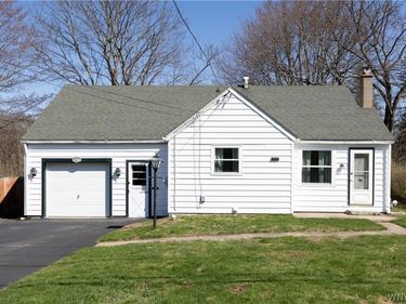 2624 Sunset Drive, Eden, NY 14057