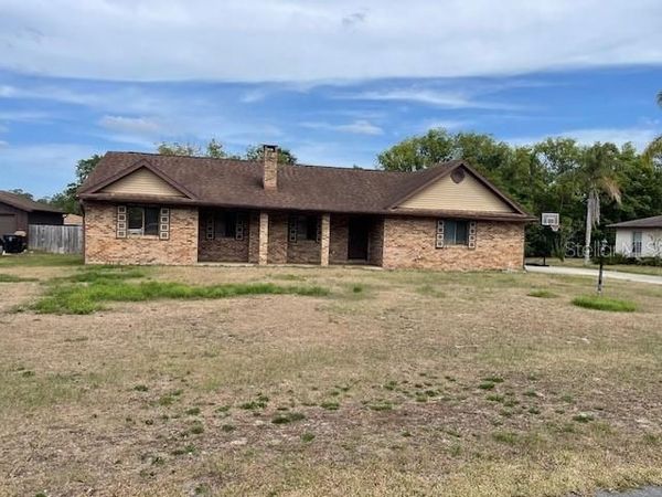 724 MONTCLAIR TERRACE , ORANGE CITY, FL 32763