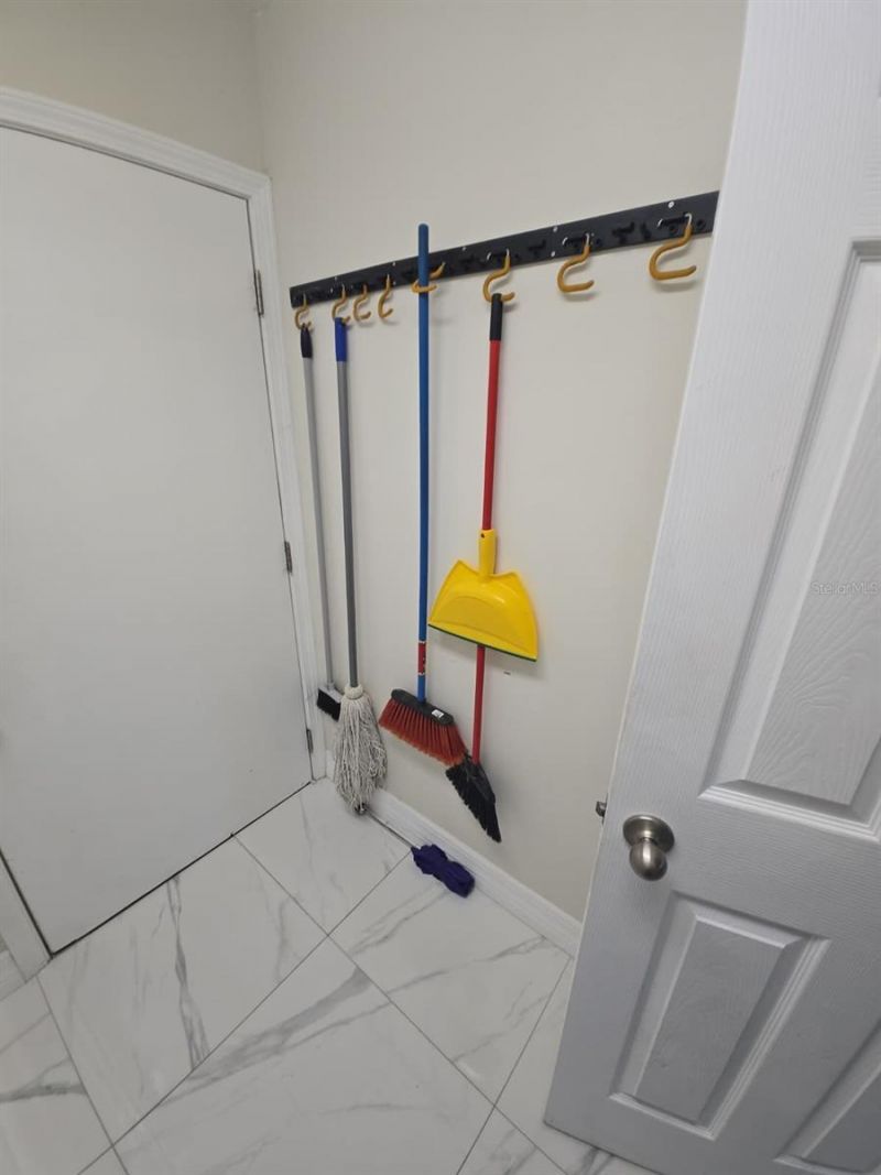 1805 Coral Point Drive, Cape Coral, FL 33990 Photo