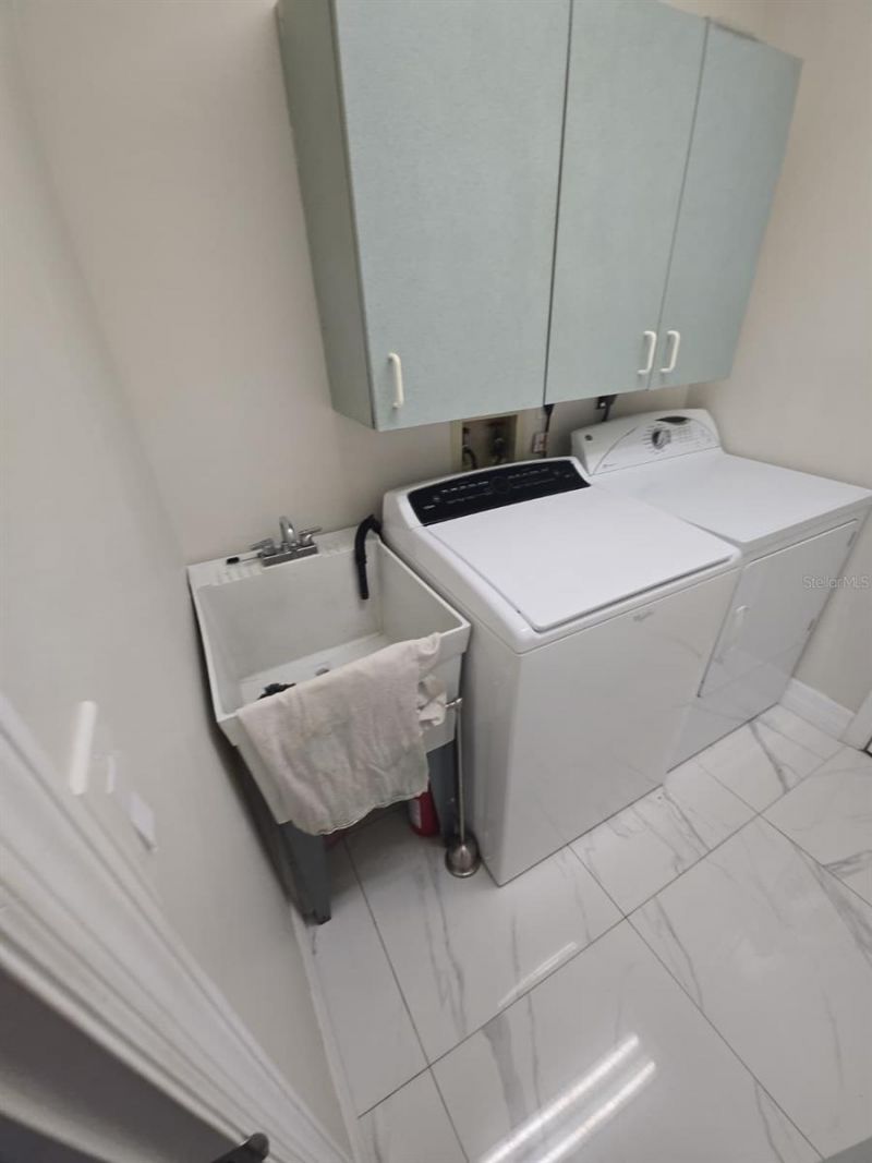 1805 Coral Point Drive, Cape Coral, FL 33990 Photo